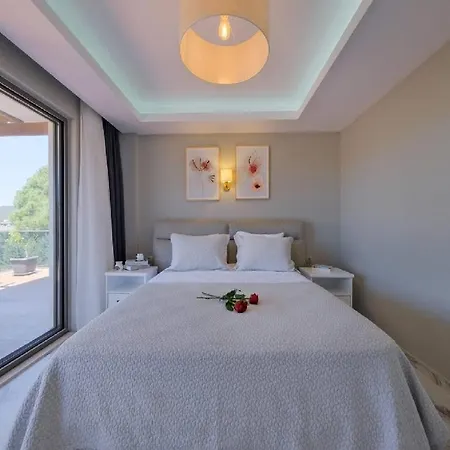 Oludeniz Luxury With Two Pools * Fethiye