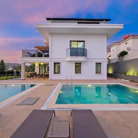 Oludeniz Luxury With Two Pools Фетхие