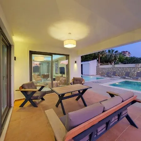 Вилла Oludeniz Luxury With Two Pools