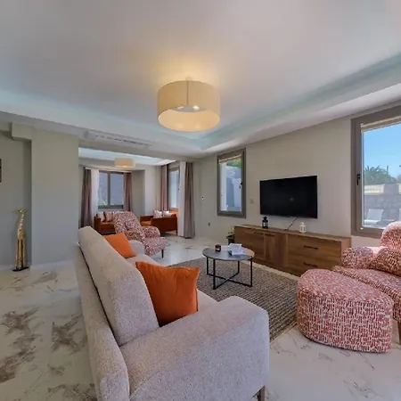 Вилла Oludeniz Luxury With Two Pools Фетхие