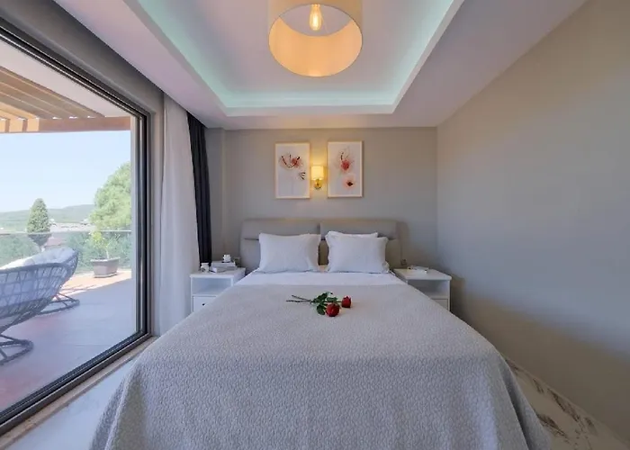 Oludeniz Luxury With Two Pools * Fethiye