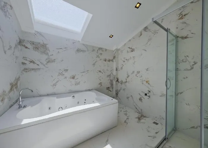 Oludeniz Luxury With Two Pools *