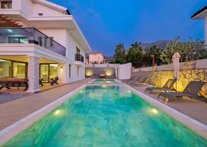 Vila Oludeniz Luxury With Two Pools *