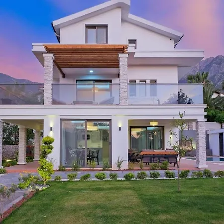 Вилла Oludeniz Luxury With Two Pools *