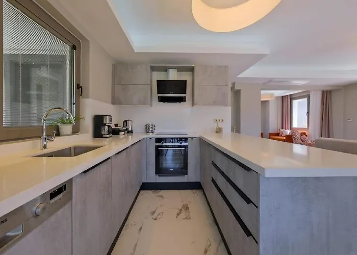 Villa Oludeniz Luxury With Two Pools