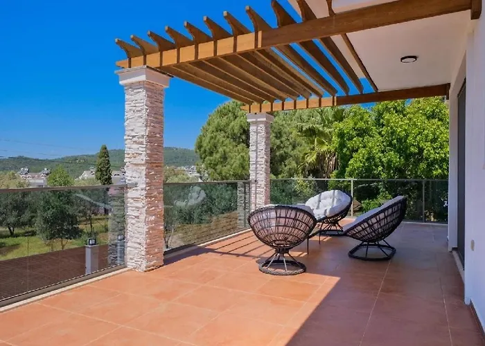 Oludeniz Luxury With Two Pools Villa Fethiye