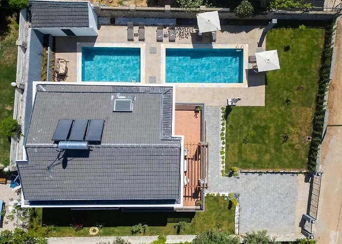 Oludeniz Luxury With Two Pools * Fethiye