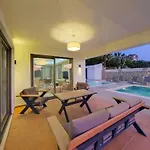 Villa Oludeniz Luxury With Two Pools