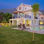 Oludeniz Luxury With Two Pools Villa